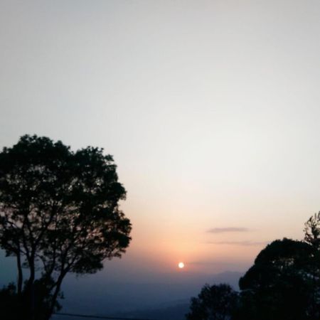 Lasso Khaja Ghar Nagarkot Bagian luar foto